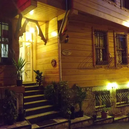Old Family Hotell