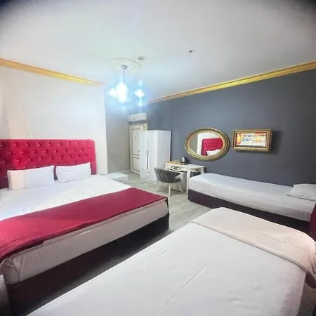 Hotell Old Family