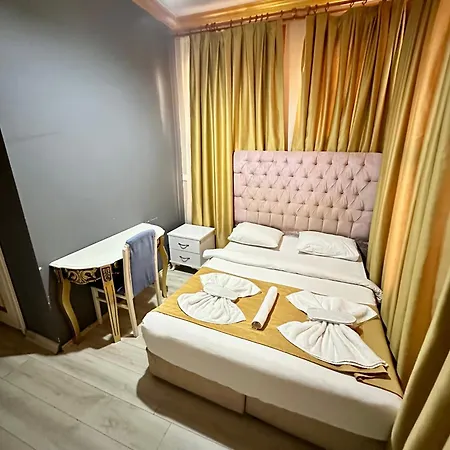 Old Family Hotell