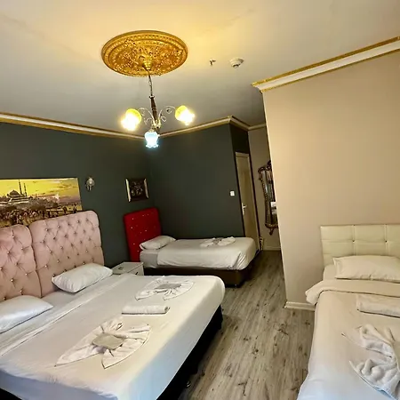 Old Family Hotell 2*