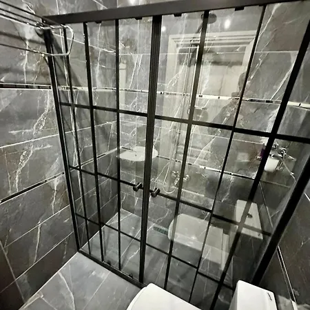 Hotell Old Family 2*