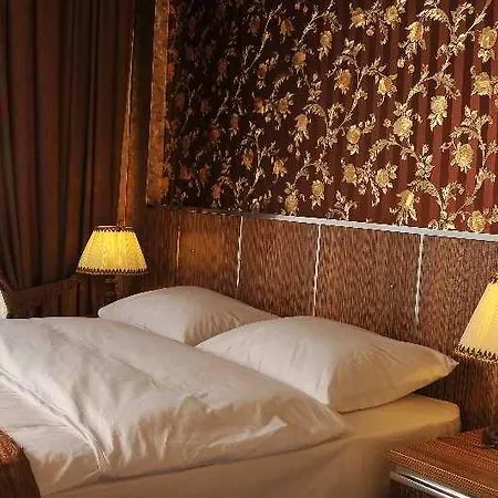 Old Family 2* Provincia di Istanbul