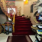 Old Family Hotel