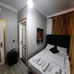 Hotel Old Family